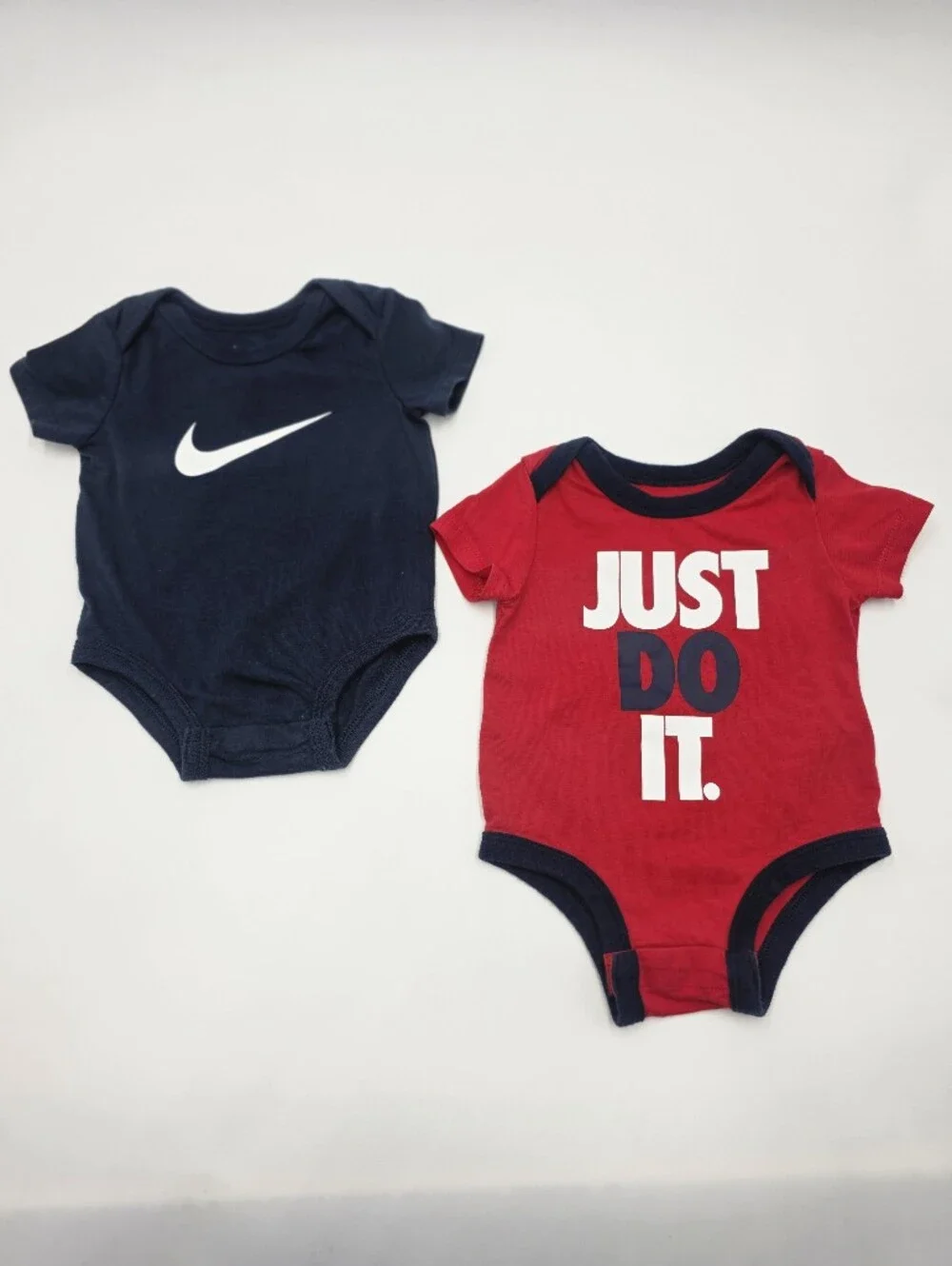 Nike baby boy bodysuit bundle size 3 months